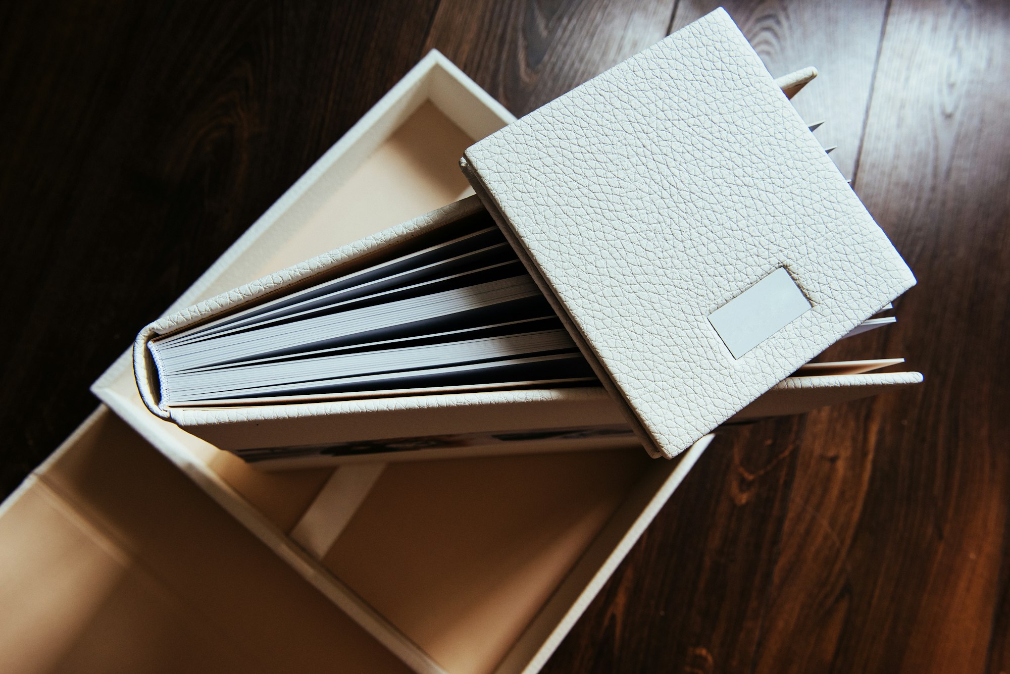 natural leather classic wedding photobook and album